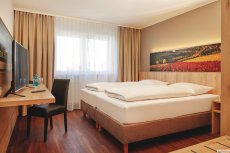 H+ Hotel Stuttgart Herrenberg (© www.h-hotels.com)
