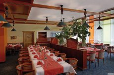 H+ Hotel Stuttgart Herrenberg (© www.h-hotels.com)
