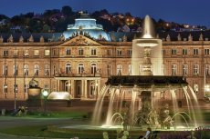 Neues Schloss in Stuttgart (© world travel images - fotolia.com)