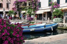 Limone am Gardasee (© Jutta Adam-stock.adobe.com)