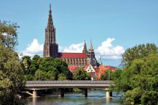 Blick auf das Ulmer Münster (© -Fotolia.com)